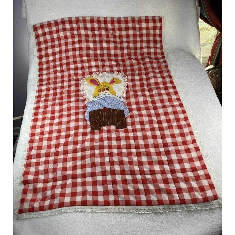 VTG 70s 80s Handmade Red Gingham Quilt 53x39 Bunny Appliqué Cottagecore Easter‎